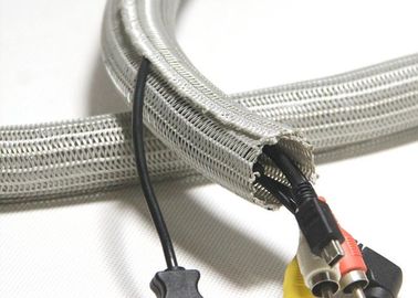 Αγορά Η ζωηρόχρωμη PET μόνο τύλιγμα πλεγμένο Sleeving με την καλή αντίσταση φλογών σε απευθείας σύνδεση κατασκευή