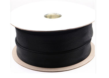 Φλόγα - καθυστερών PET εκτάσιμο πλεγμένο Sleeving αντι - γδάρσιμο για τη διαχείριση καλωδίων