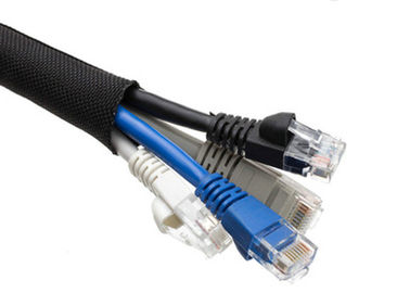 Μαύρη εκτάσιμη πλεγμένη Sleeving ένδυση της PET - ανθεκτική για τη γραμμή στοιχείων/σημάτων
