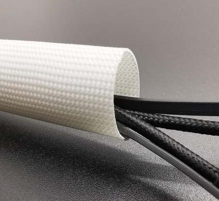 IATF16949 μανίκι υψηλής θερμοκρασίας πλεγμένο Sleeving καλωδίων απόδειξης θερμότητας φίμπεργκλας